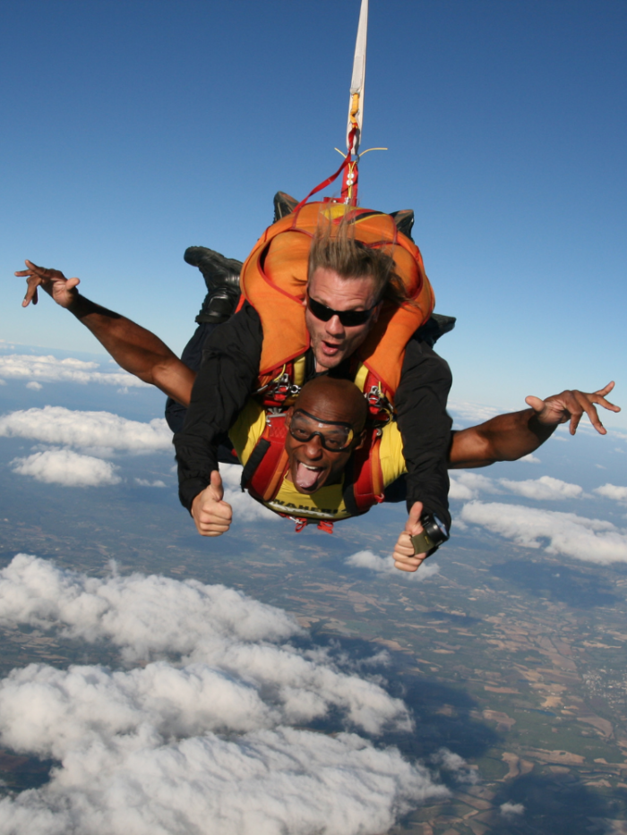 Saut en parachute dans le sud ouest